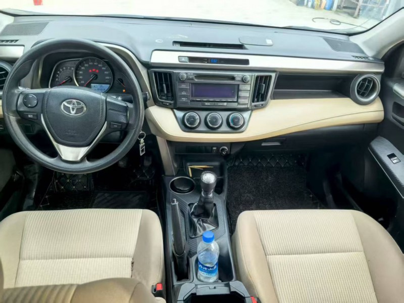 思茅15年丰田RAV44