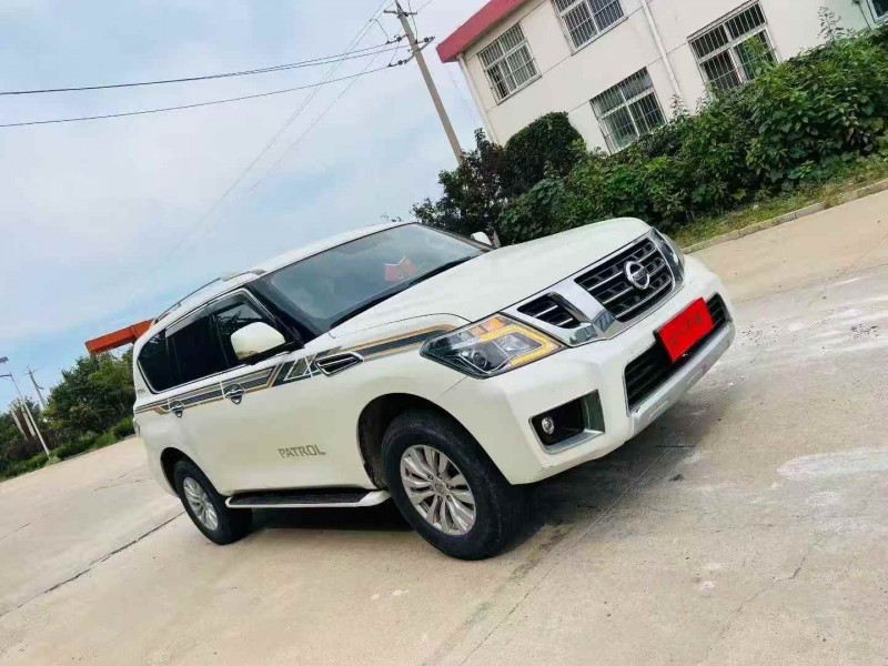 烟台19年日产途乐2