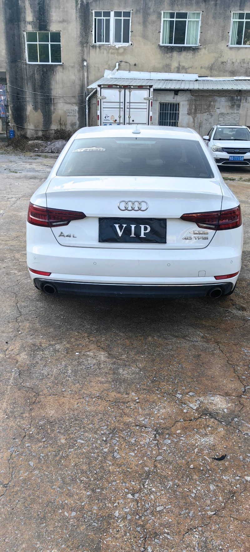 安顺18年奥迪A4L3