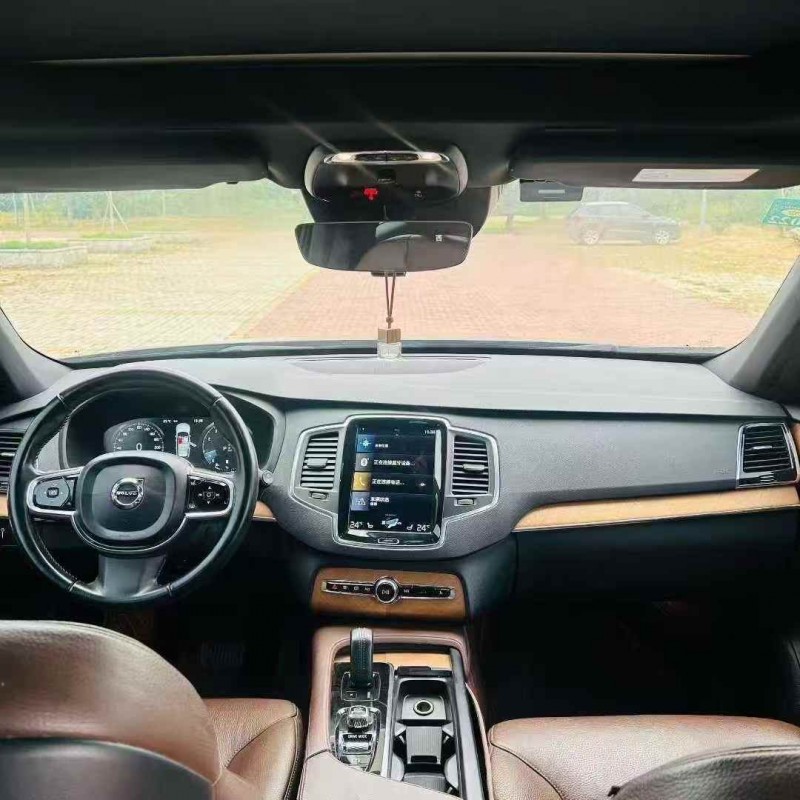 青岛20年沃尔沃XC905