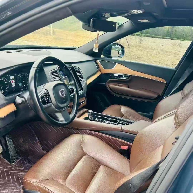 青岛20年沃尔沃XC906