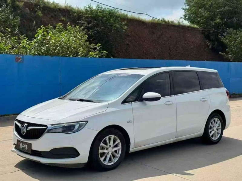 济宁18年别克GL62