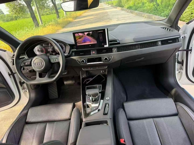 苏州23年奥迪A4L6