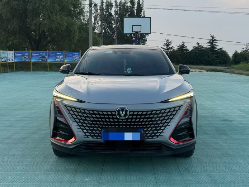 青岛21年长安汽车UNI1