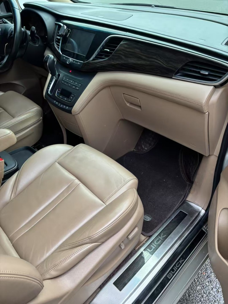 宿迁18年别克GL85