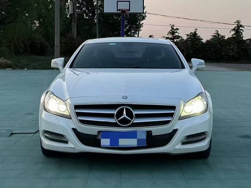 青岛14年奔驰CLS1