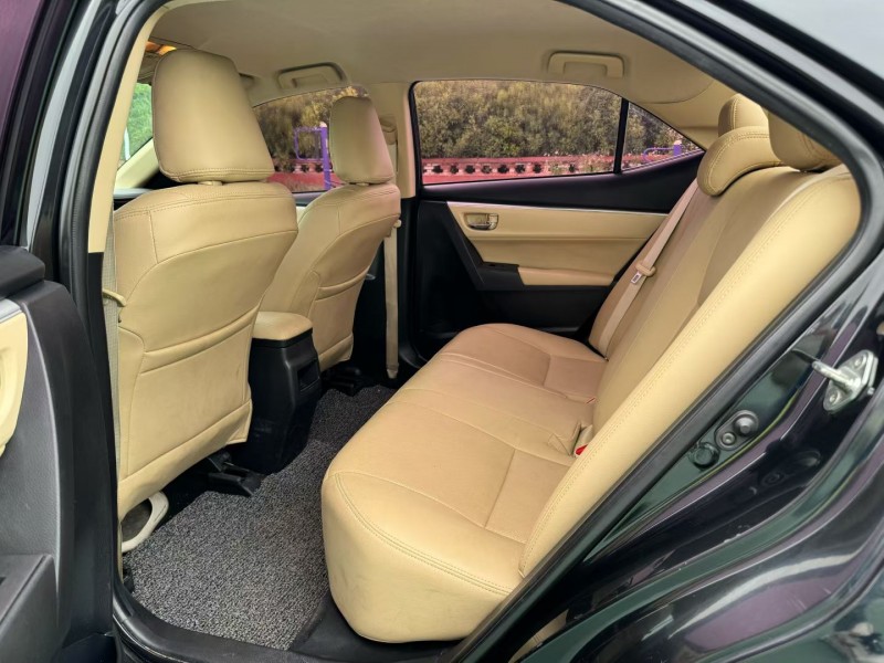 青岛17年丰田卡罗拉5