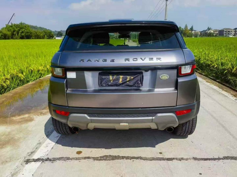 宁波17年路虎极光9