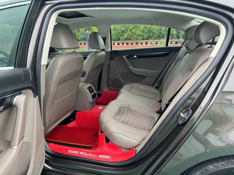 青岛16年大众迈腾5