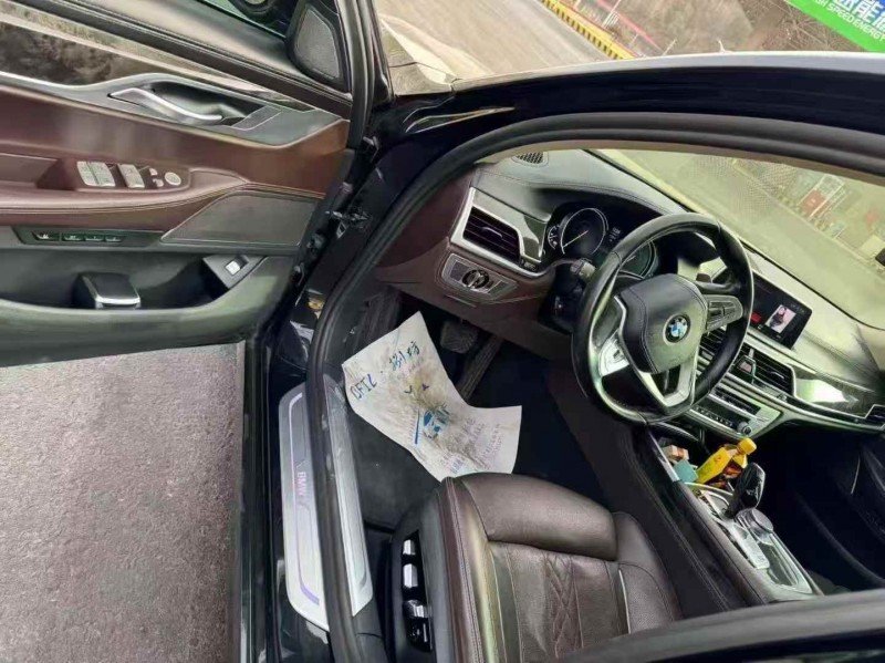 朔州19年宝马7系4