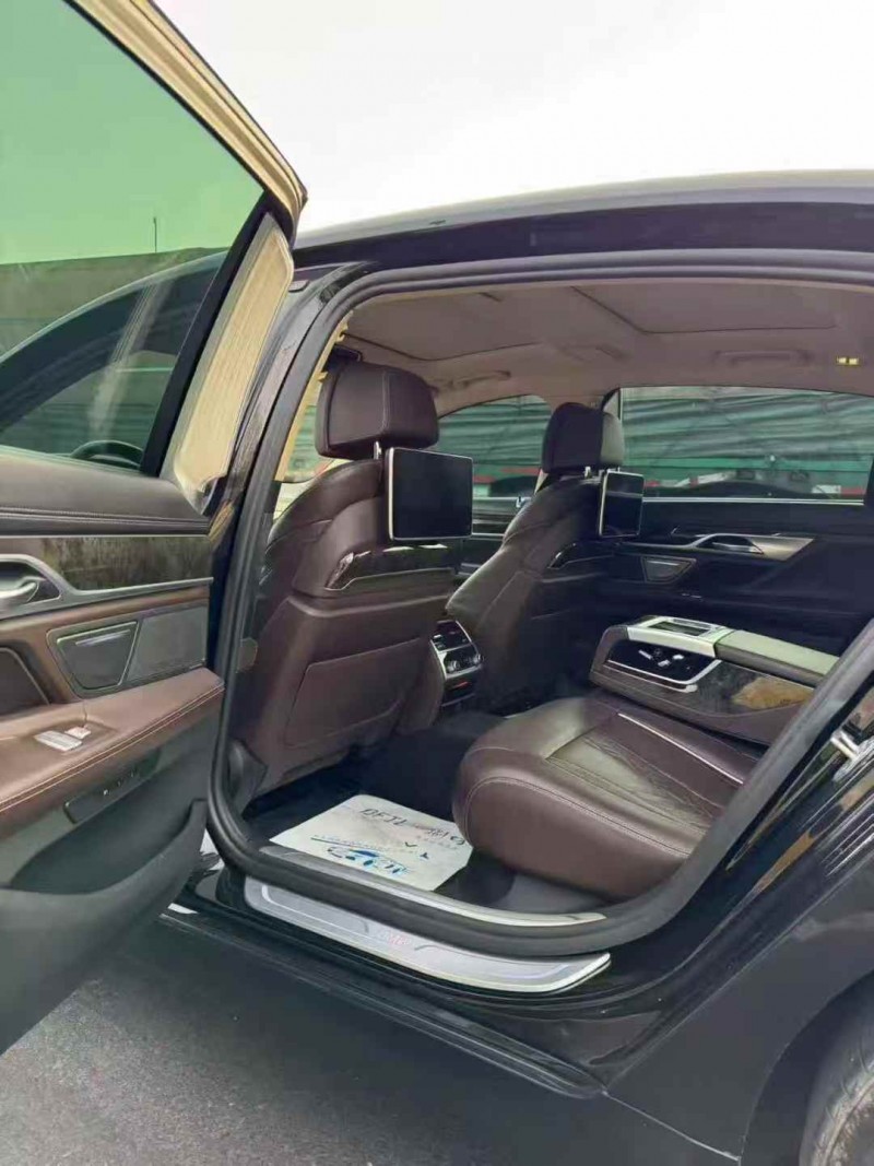 朔州19年宝马7系5