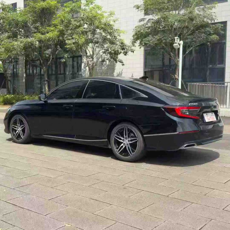 汕头23年本田雅阁8