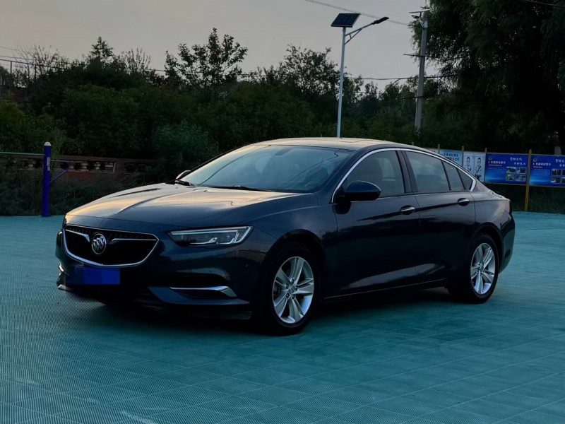 青岛19年别克君威3