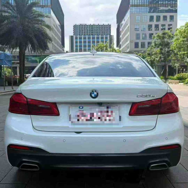 珠海20年宝马5系9