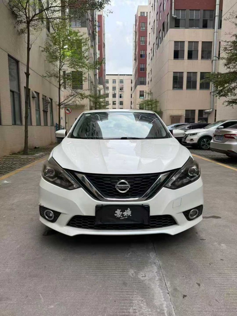 佛山18年日产轩逸1