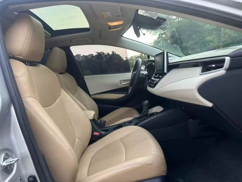 广州19年丰田卡罗拉4