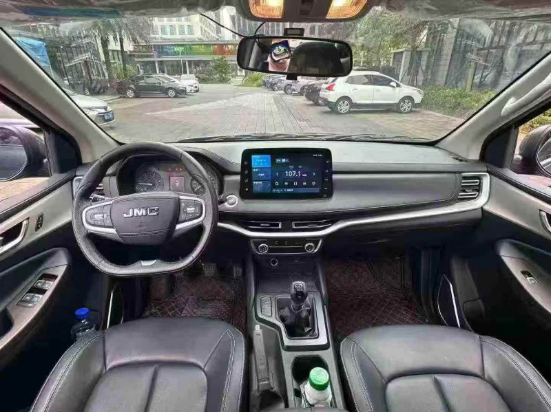 深圳24年江铃域虎7