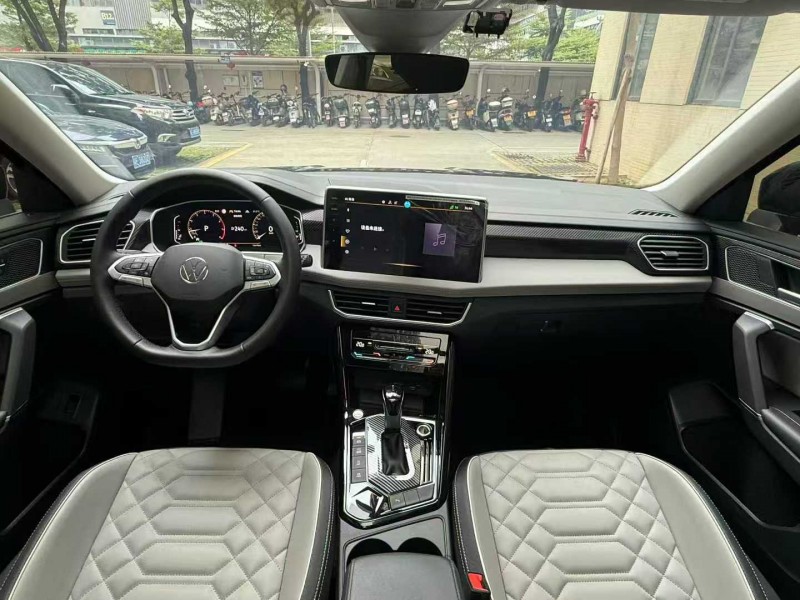 佛山23年大众探岳8