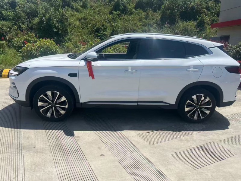 邯郸25年比亚迪宋3