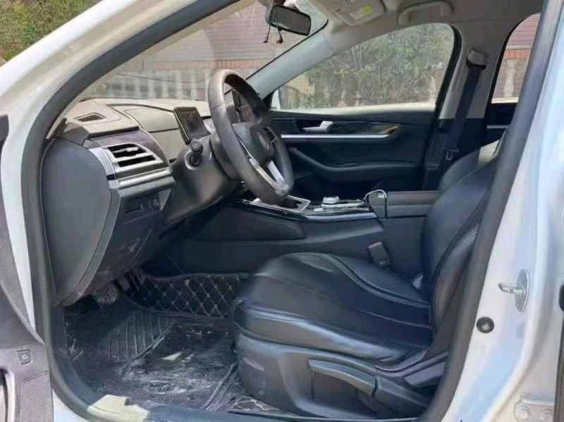 佛山22年比亚迪秦4