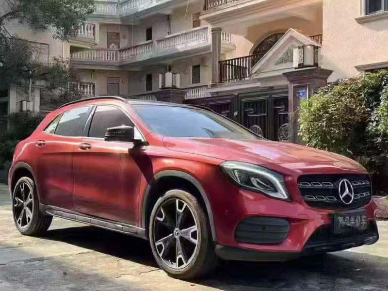 东莞18年奔驰GLA3