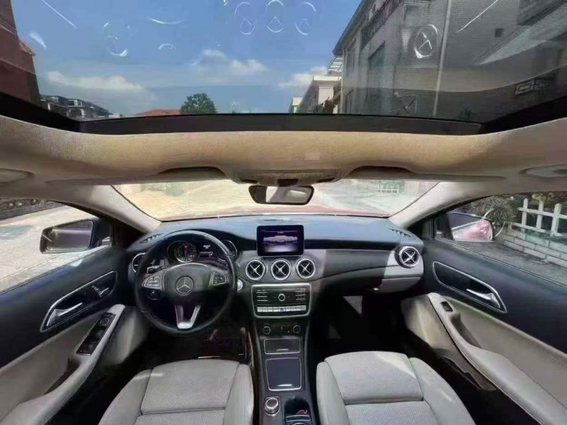 东莞18年奔驰GLA6