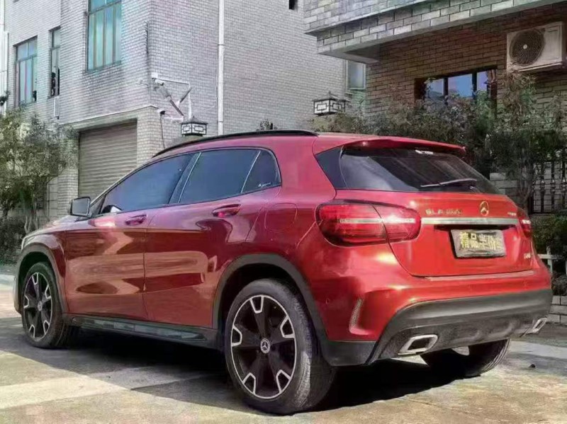 东莞18年奔驰GLA9