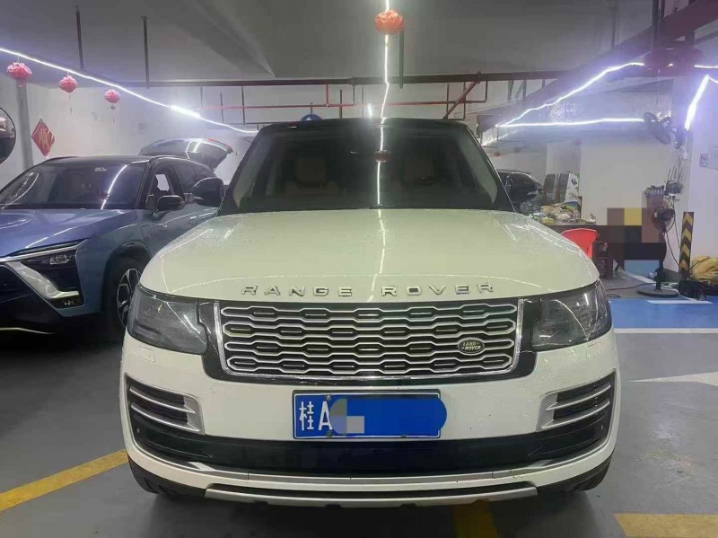 南宁19年路虎揽胜行政1