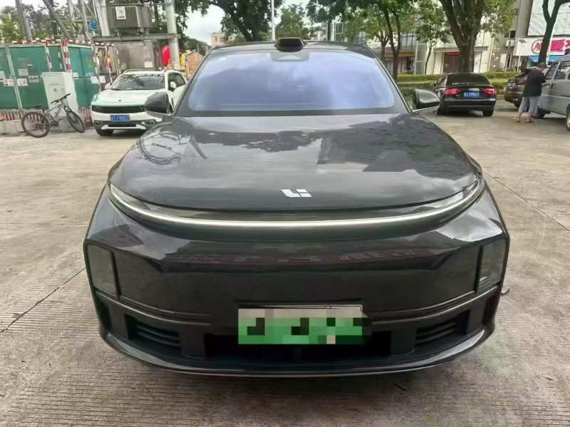 广州24年理想L71