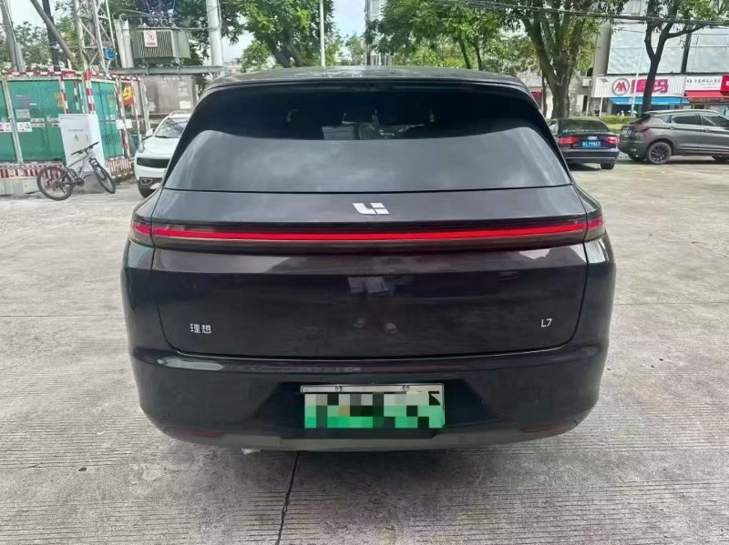广州24年理想L78