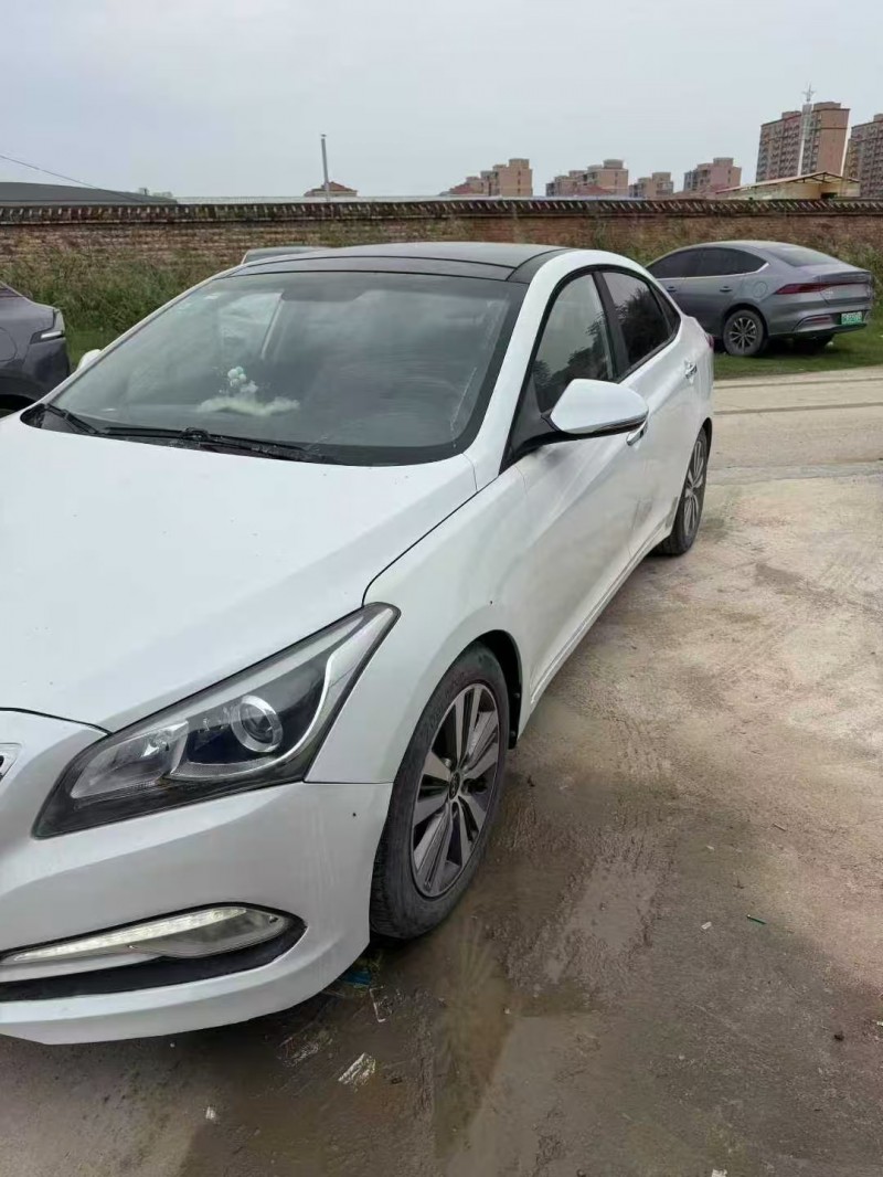 菏泽15年现代名图3