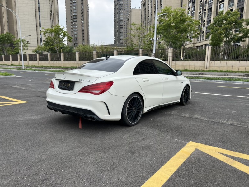 兰州16年奔驰CLA9