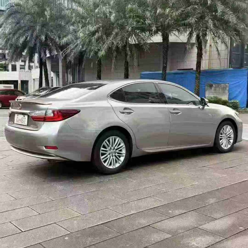 珠海17年雷克萨斯ES7