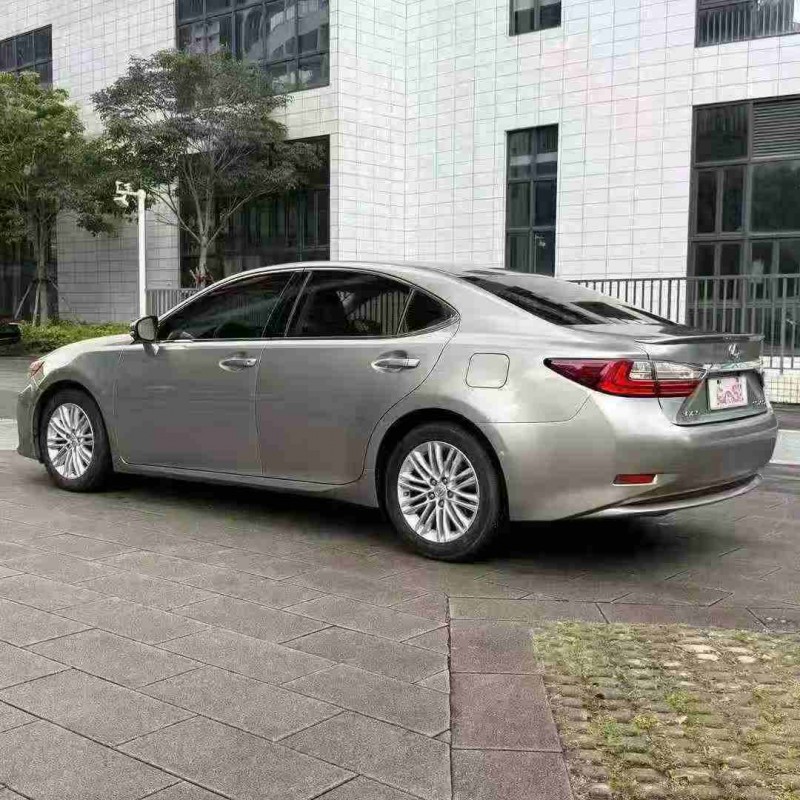 珠海17年雷克萨斯ES8