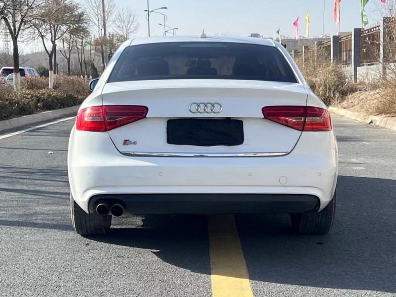 兰州15年奥迪A4L7