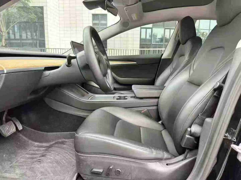 珠海21年特斯拉MODEL 35