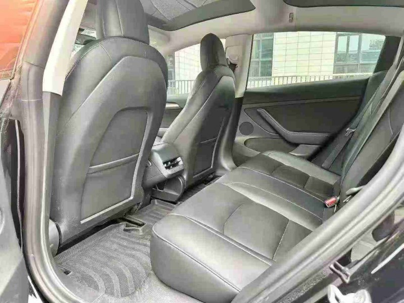 珠海21年特斯拉MODEL 36