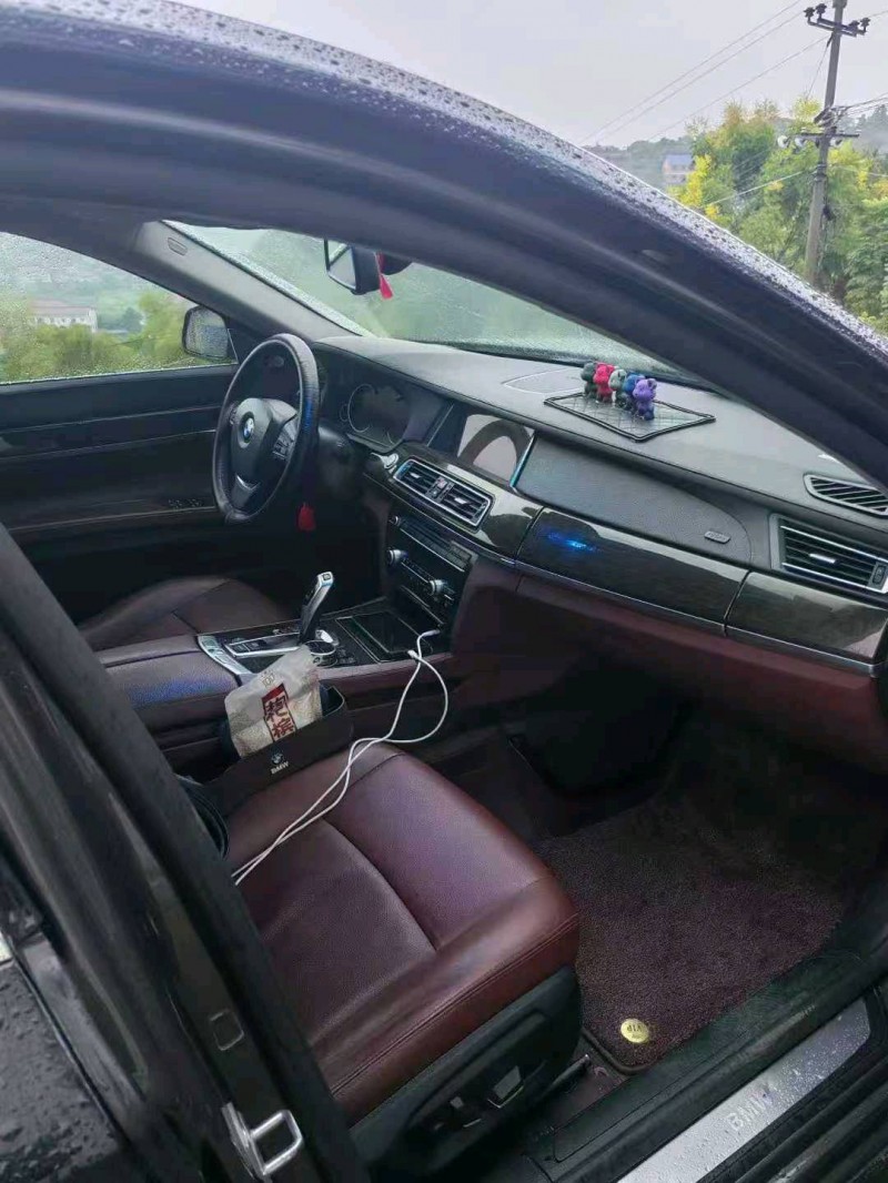 长沙13年宝马7系9