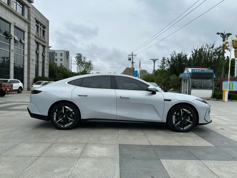 枣庄24年吉利银河7