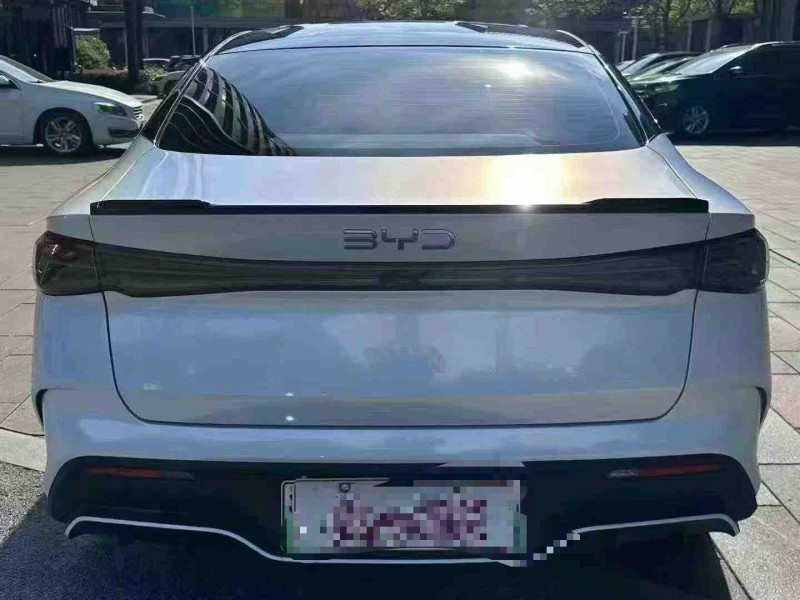 珠海24年比亚迪海豹9