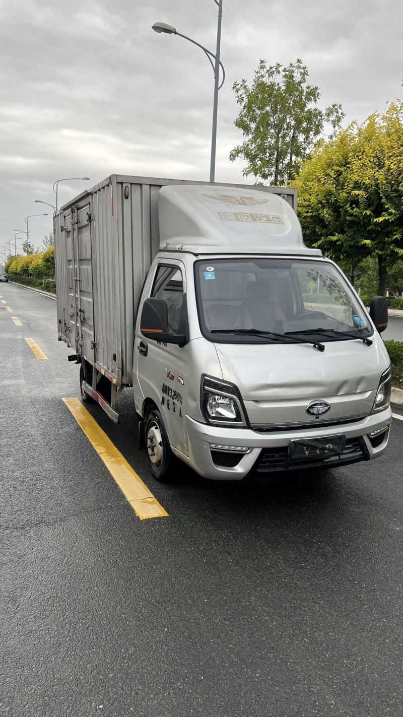 兰州22年唐骏汽车唐骏轻卡4