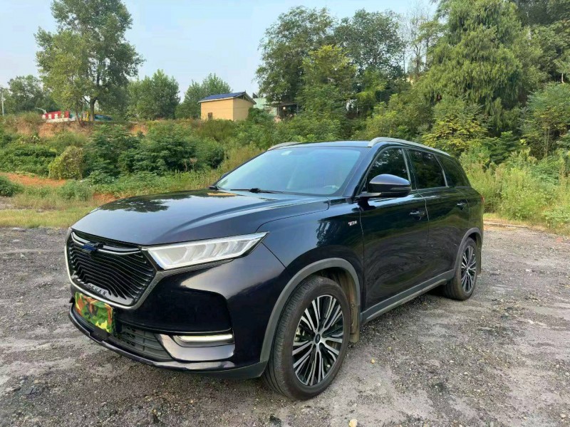 长沙20年长安汽车欧尚3