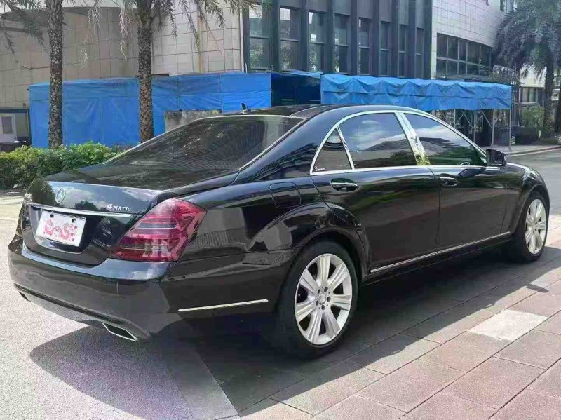 江门08年奔驰S7