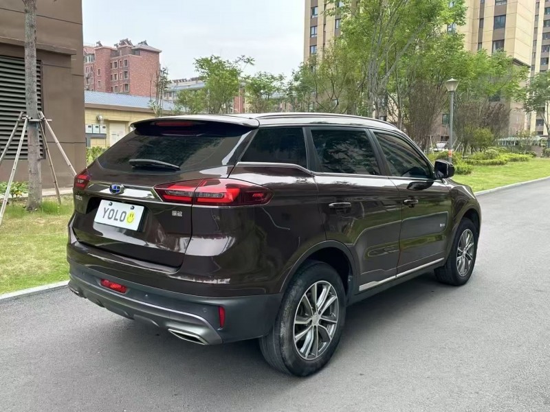 徐州19年吉利博越9