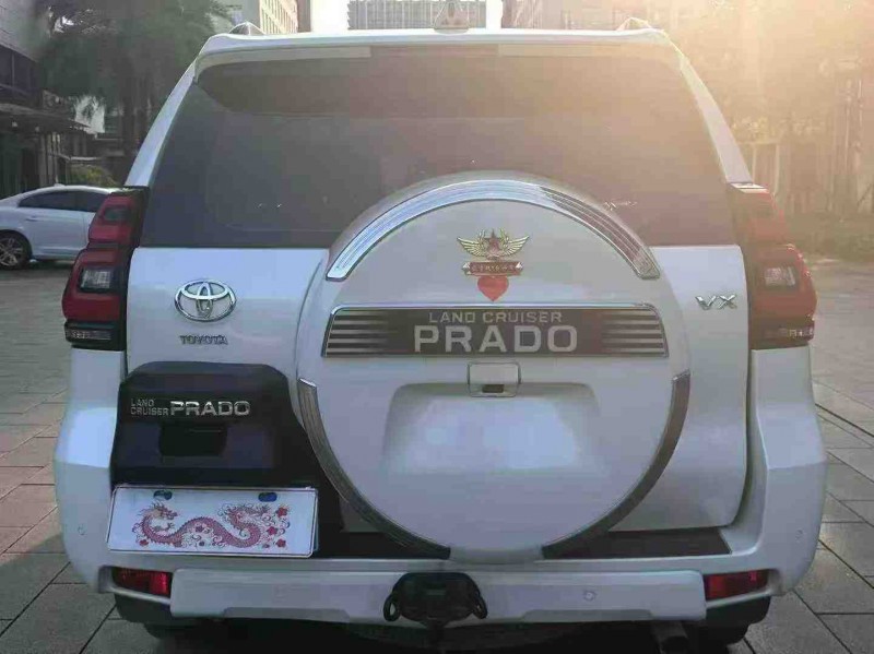 珠海19年丰田普拉多9