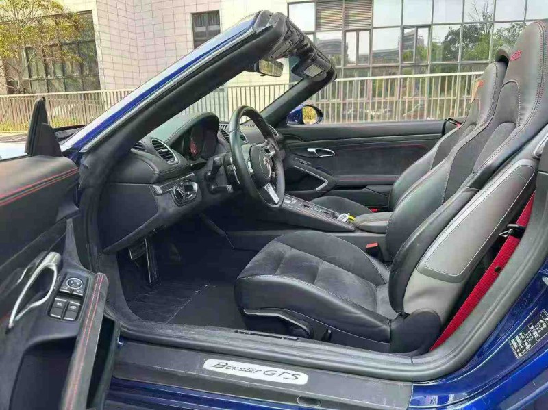 汕头20年保时捷帕拉梅拉6