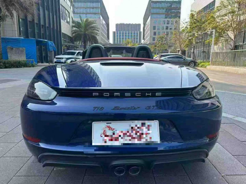 汕头20年保时捷帕拉梅拉9