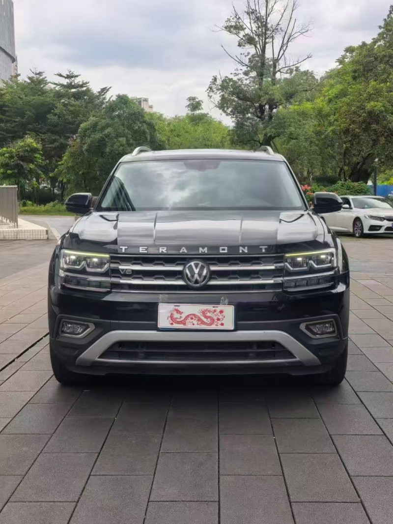 广州18年大众途昂1