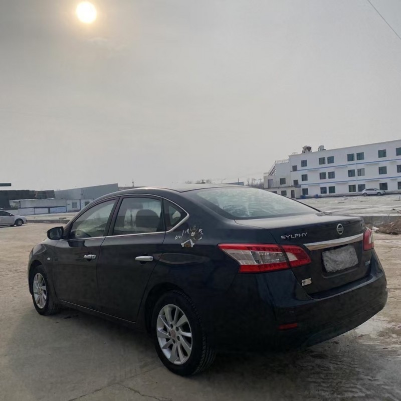 兰州15年日产轩逸7