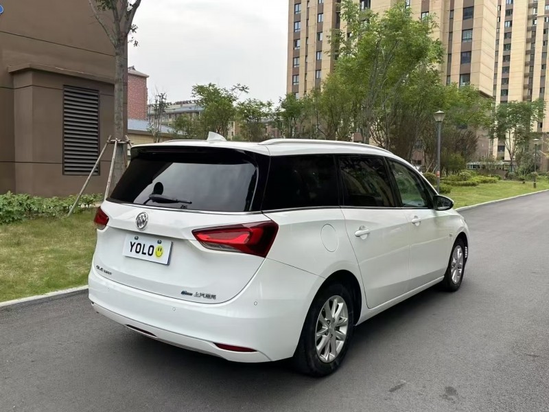 徐州23年别克GL65